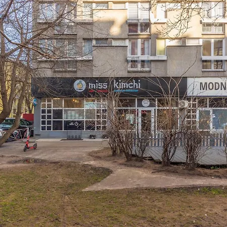 Apartment Park Mirowski Blue *